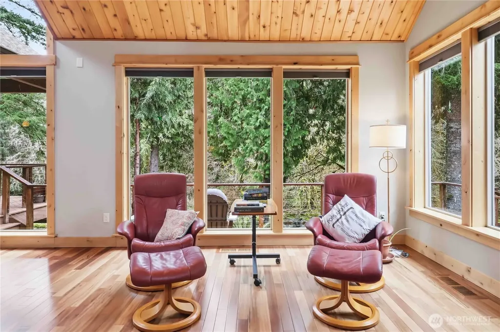 125 Royal Coachman Lane Kalama WA 98625