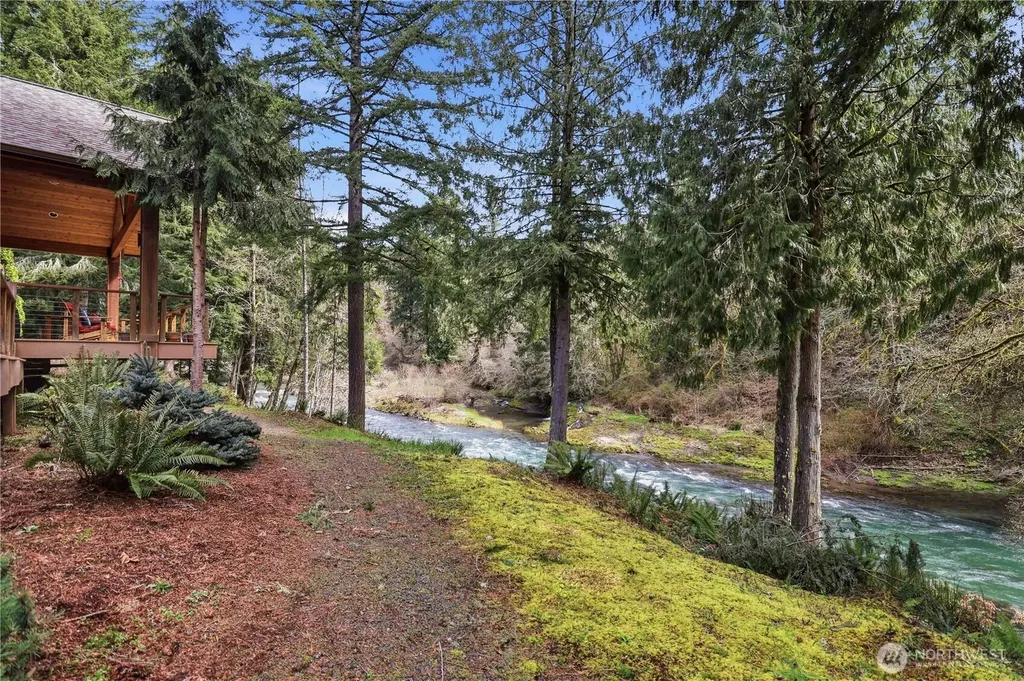 125 Royal Coachman Lane Kalama WA 98625