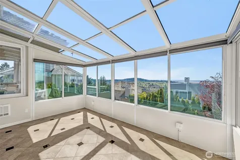 15423 SE 58th Street Bellevue WA 98006