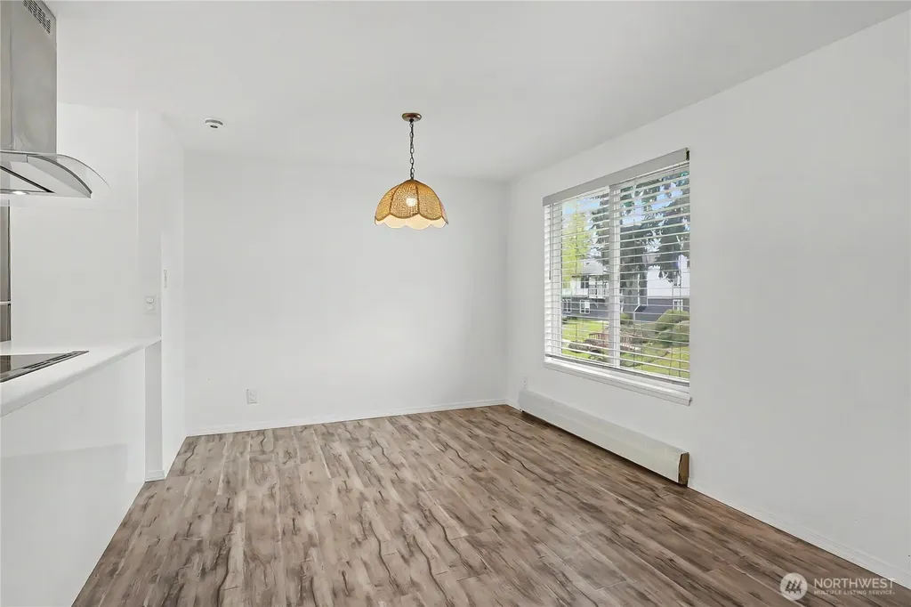 11424 SE 257th Place Kent WA 98030