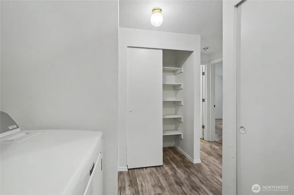 11424 SE 257th Place Kent WA 98030