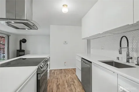 11424 SE 257th Place Kent WA 98030