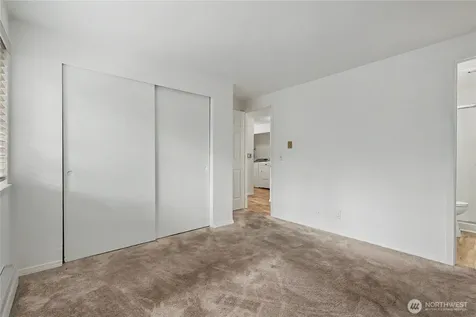 11424 SE 257th Place Kent WA 98030