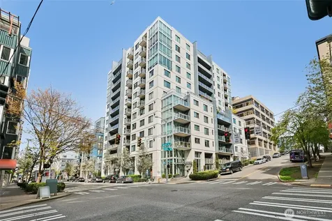 76 Cedar Street Seattle WA 98121