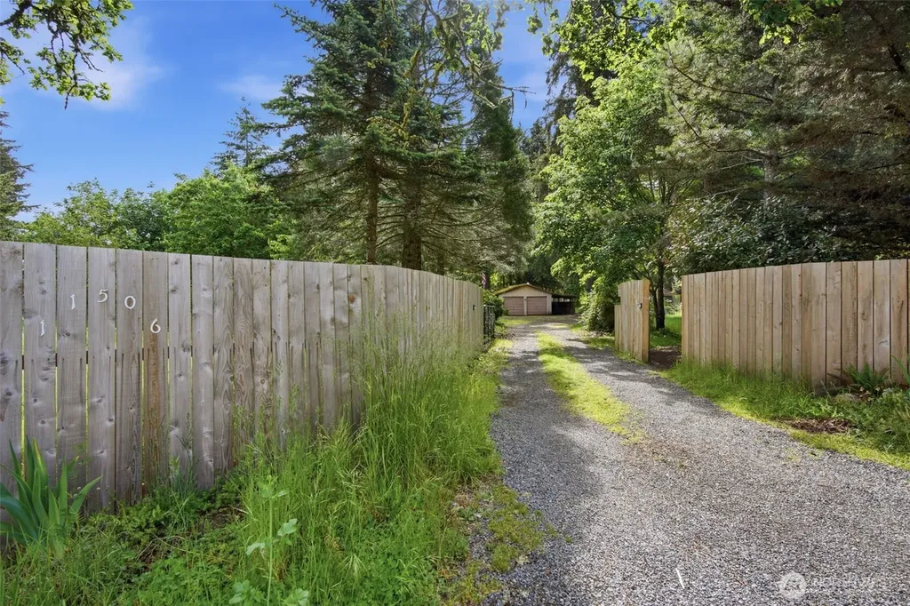 11506 Koeppen Road SE Yelm WA 98597