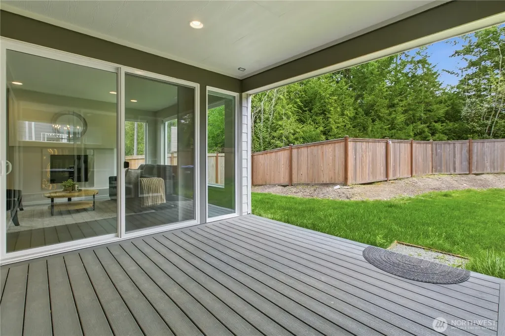 4881 Amherst Way SW Port Orchard WA 98367