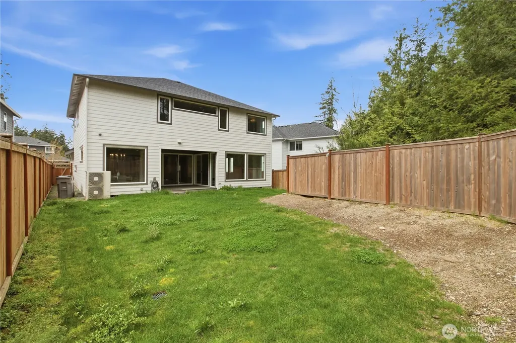 4881 Amherst Way SW Port Orchard WA 98367