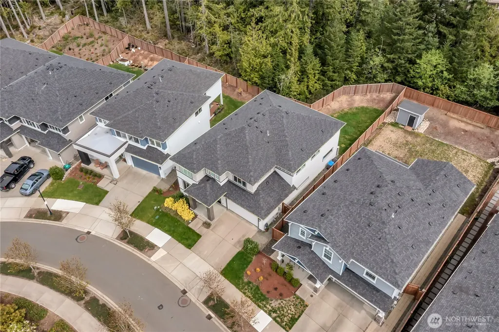 4881 Amherst Way SW Port Orchard WA 98367