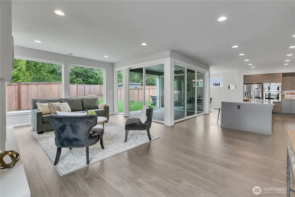 4881 Amherst Way SW Port Orchard WA 98367