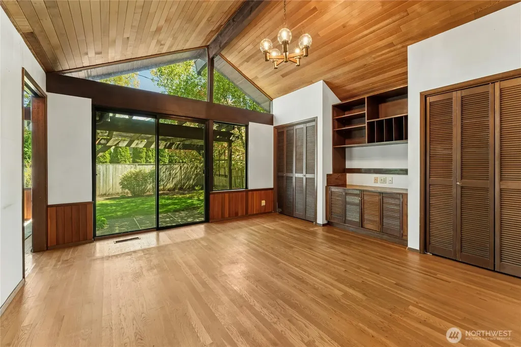 2258 40th Avenue E Seattle WA 98112