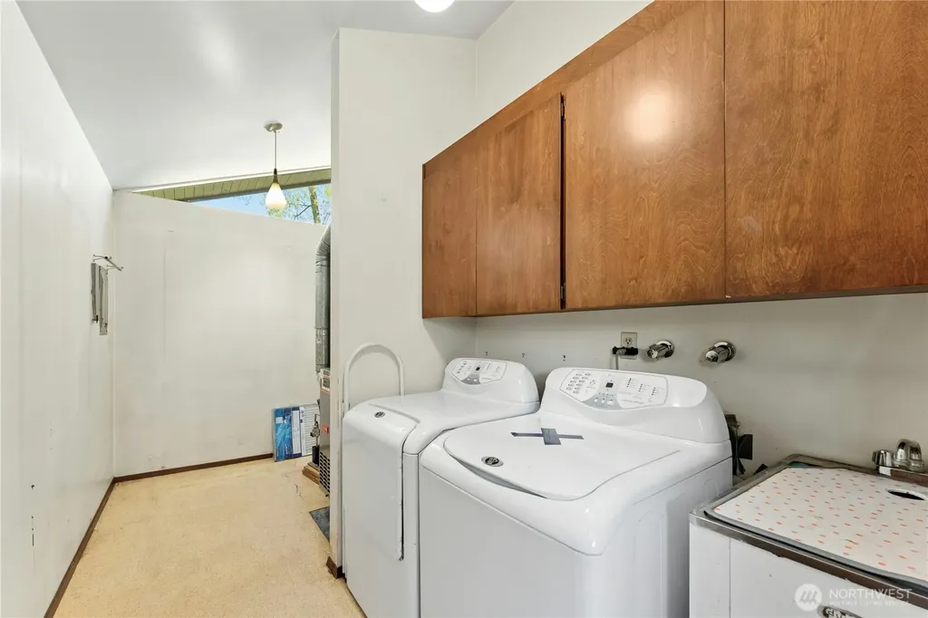 2258 40th Avenue E Seattle WA 98112