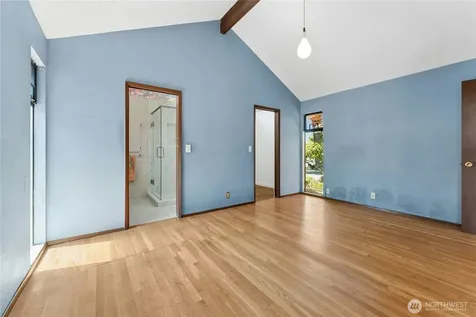 2258 40th Avenue E Seattle WA 98112