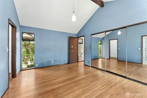 2258 40th Avenue E Seattle WA 98112