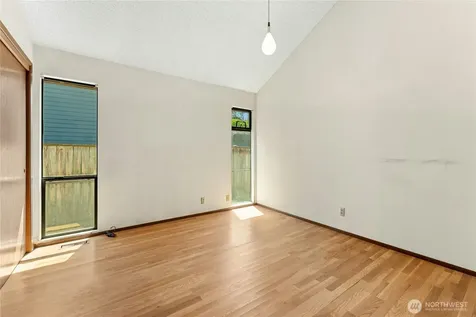 2258 40th Avenue E Seattle WA 98112