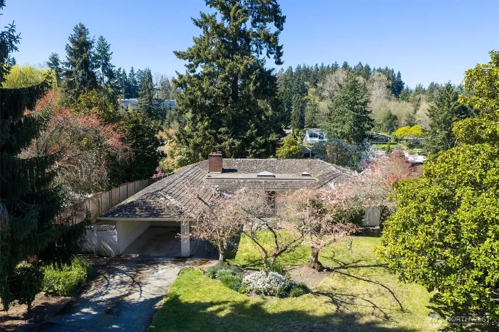3015 Hunts Point Circle Hunts Point WA 98004