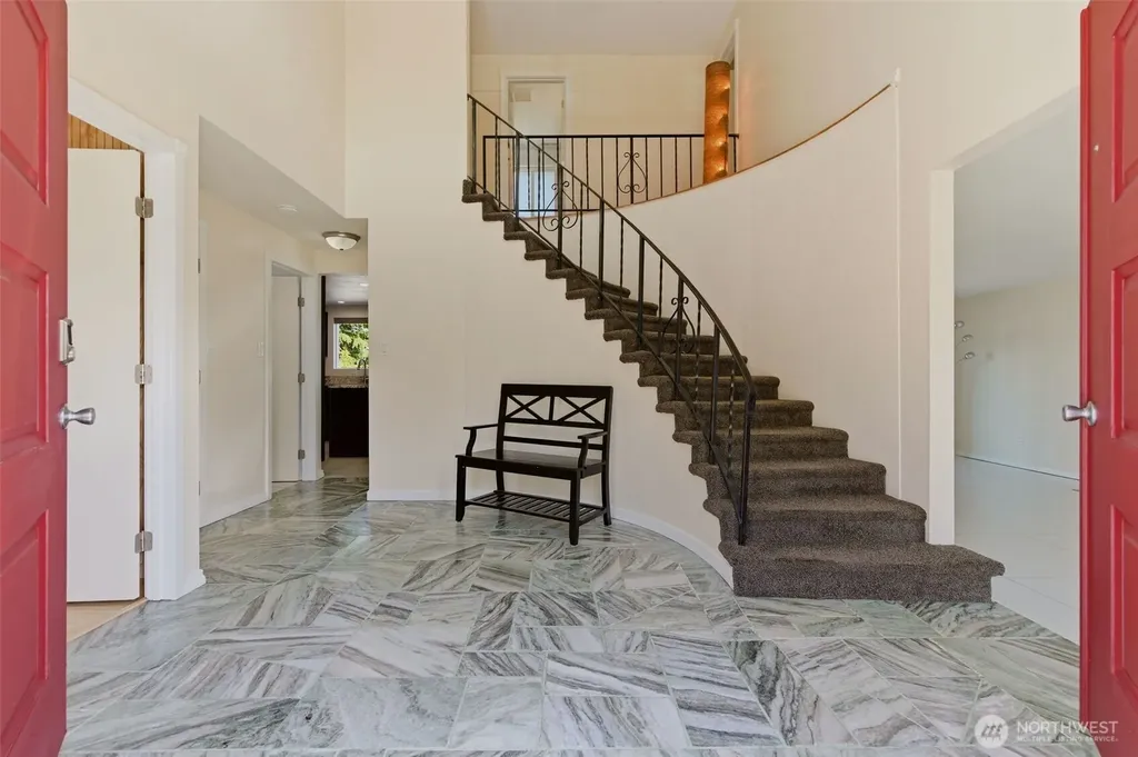 20707 31st Place W Lynnwood WA 98036