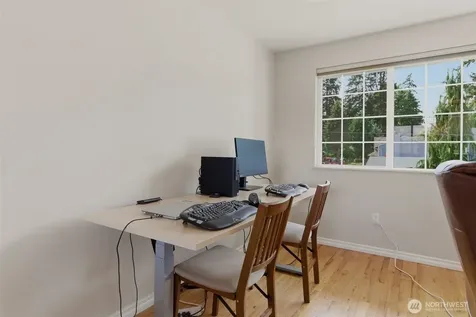 20707 31st Place W Lynnwood WA 98036