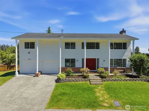 20707 31st Place W Lynnwood WA 98036