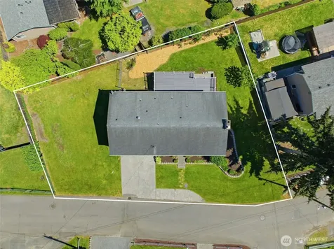 20707 31st Place W Lynnwood WA 98036