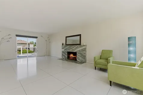20707 31st Place W Lynnwood WA 98036