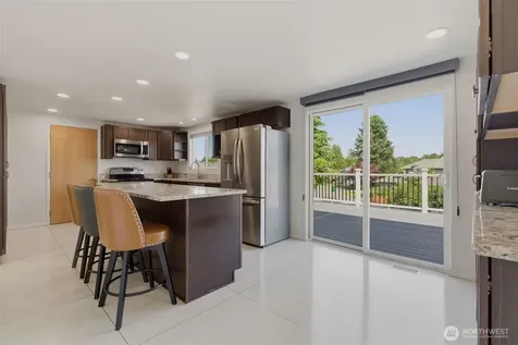 20707 31st Place W Lynnwood WA 98036