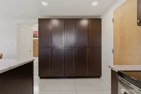 20707 31st Place W Lynnwood WA 98036