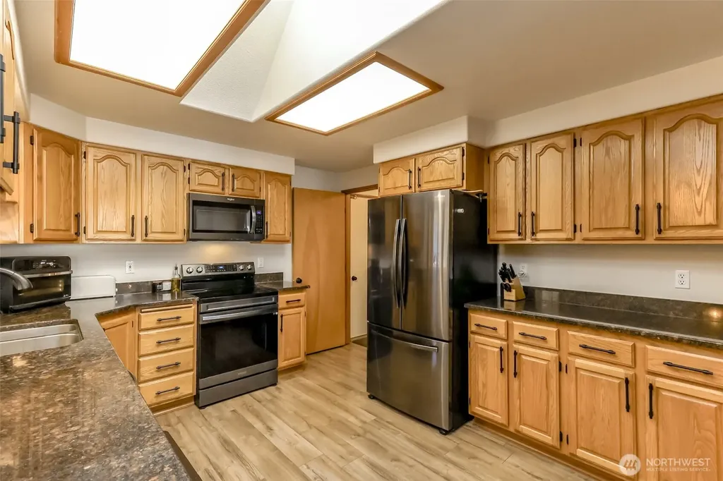 9120 Kelly Court NE Lacey WA 98516