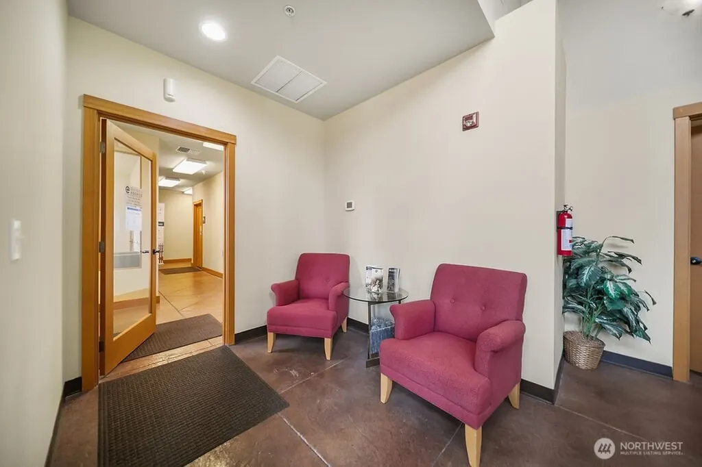 1922 Pottery Avenue Port Orchard WA 98366