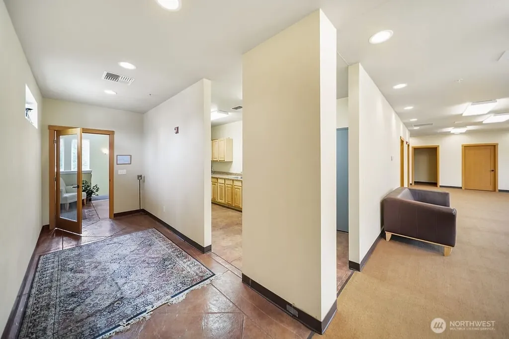 1922 Pottery Avenue Port Orchard WA 98366