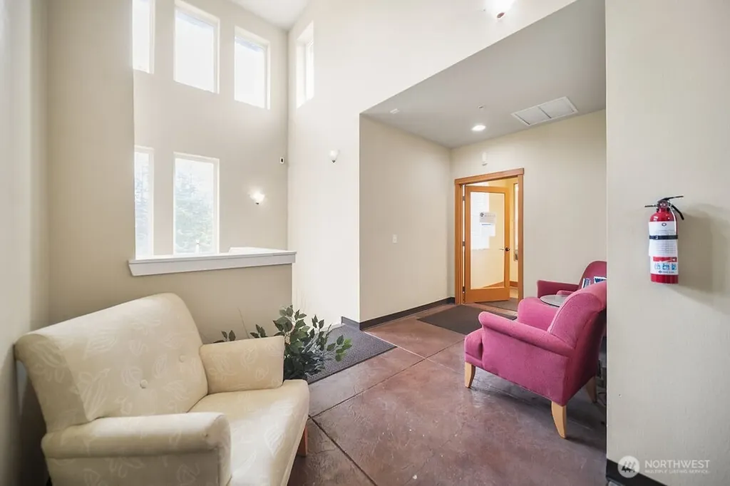 1922 Pottery Avenue Port Orchard WA 98366
