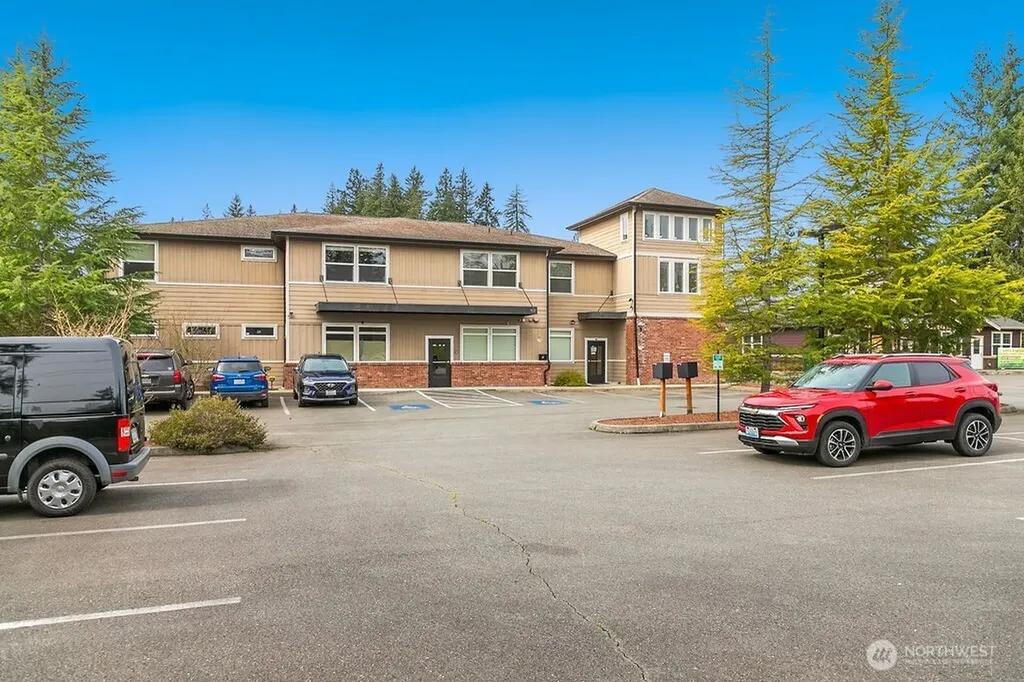 1922 Pottery Avenue Port Orchard WA 98366