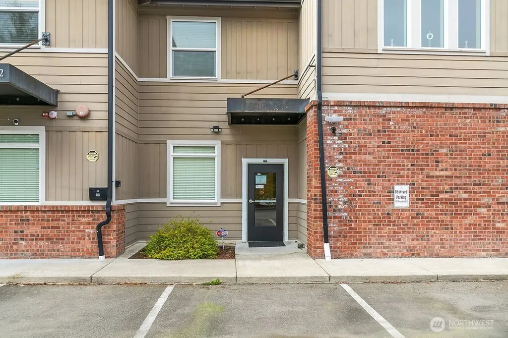 1922 Pottery Avenue Port Orchard WA 98366