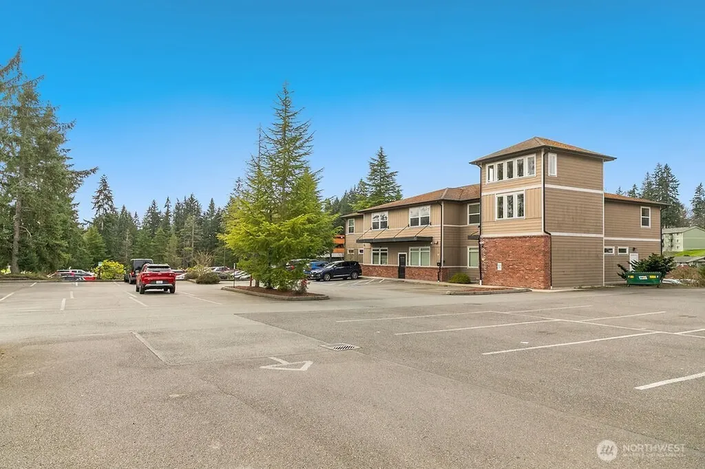 1922 Pottery Avenue Port Orchard WA 98366