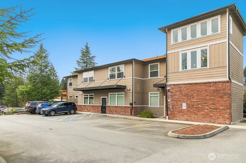 1922 Pottery Avenue Port Orchard WA 98366