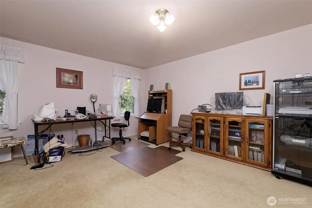 50 N Standstill Drive S Hoodsport WA 98548