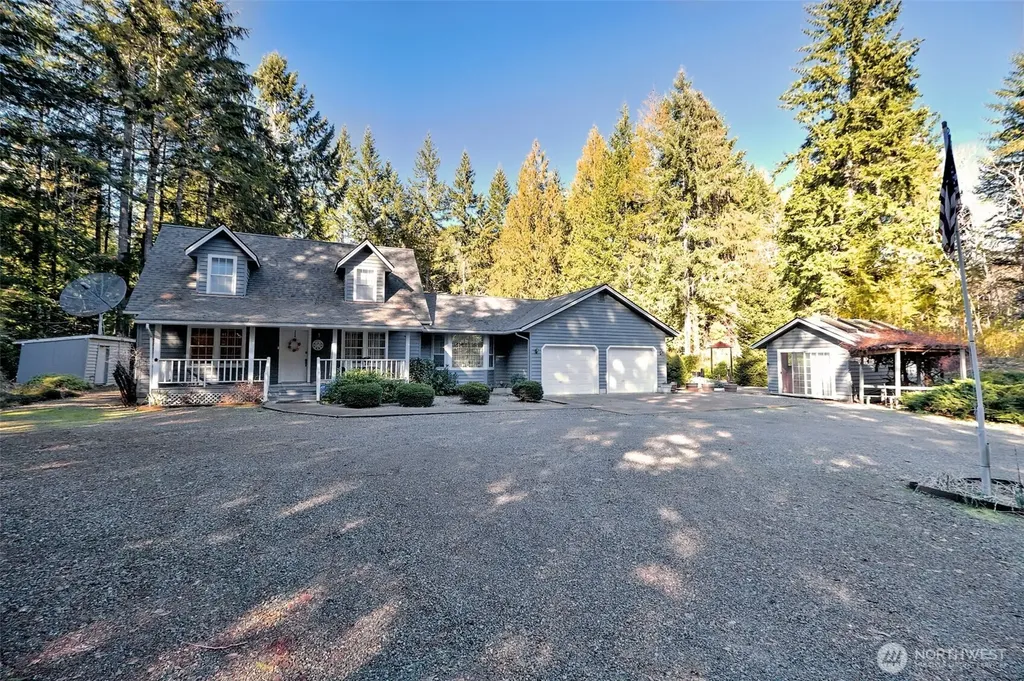 50 N Standstill Drive S Hoodsport WA 98548