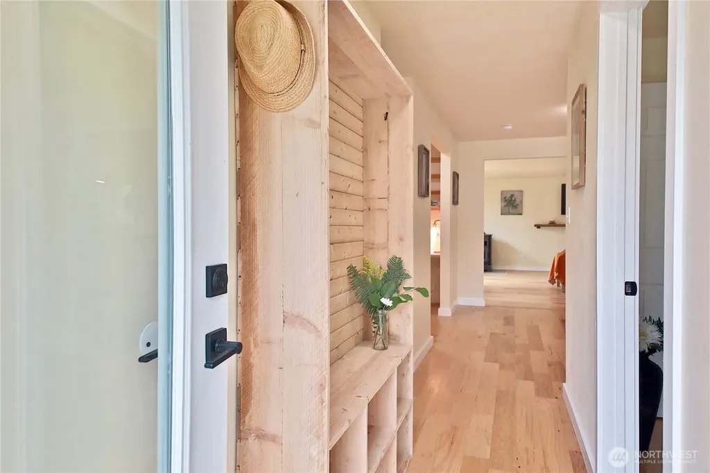 764 Nature Lane Coupeville WA 98239