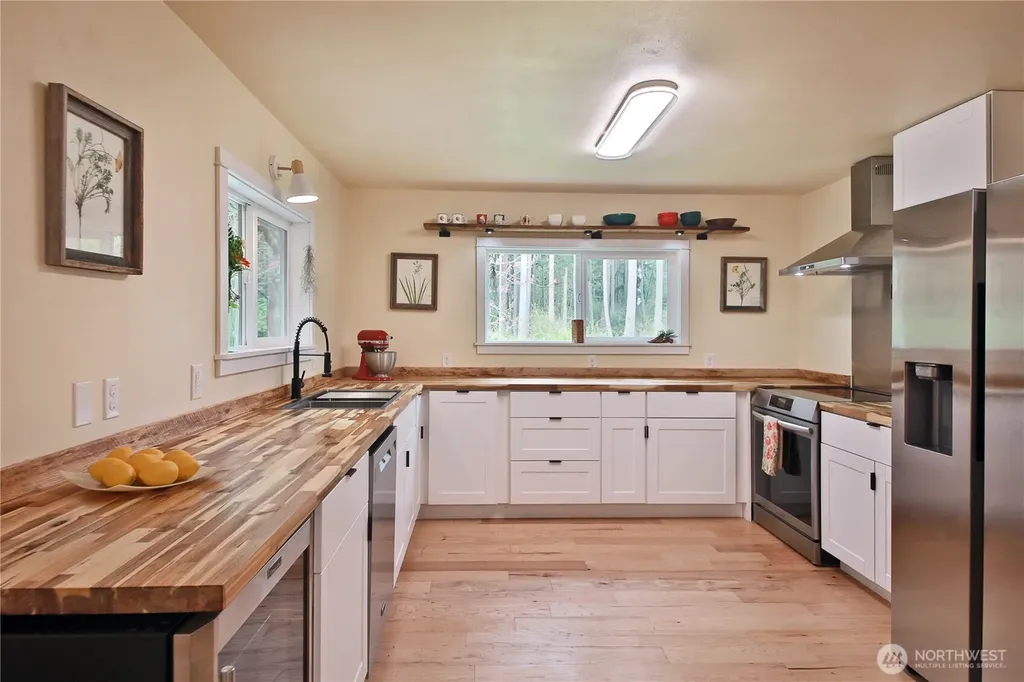 764 Nature Lane Coupeville WA 98239