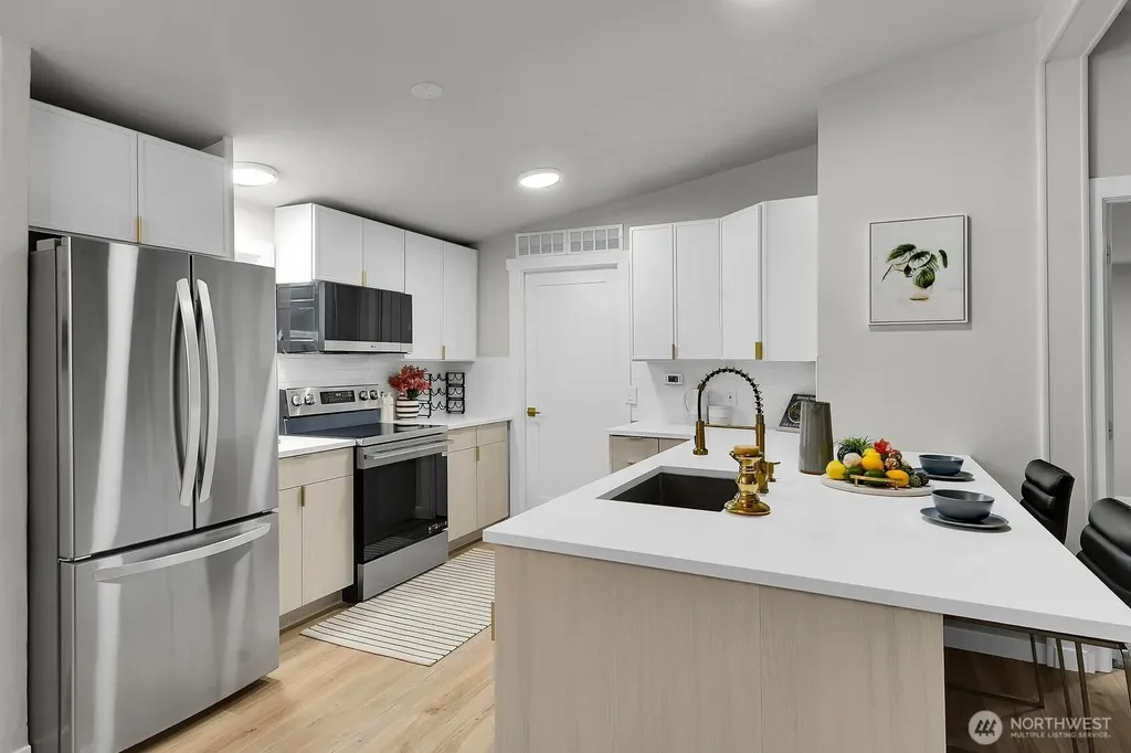 3522 279th Avenue NE Redmond WA 98053