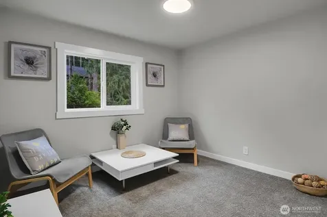3522 279th Avenue NE Redmond WA 98053