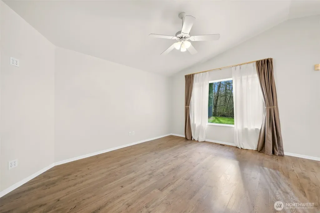 4390 Lateener Lane Blaine WA 98230