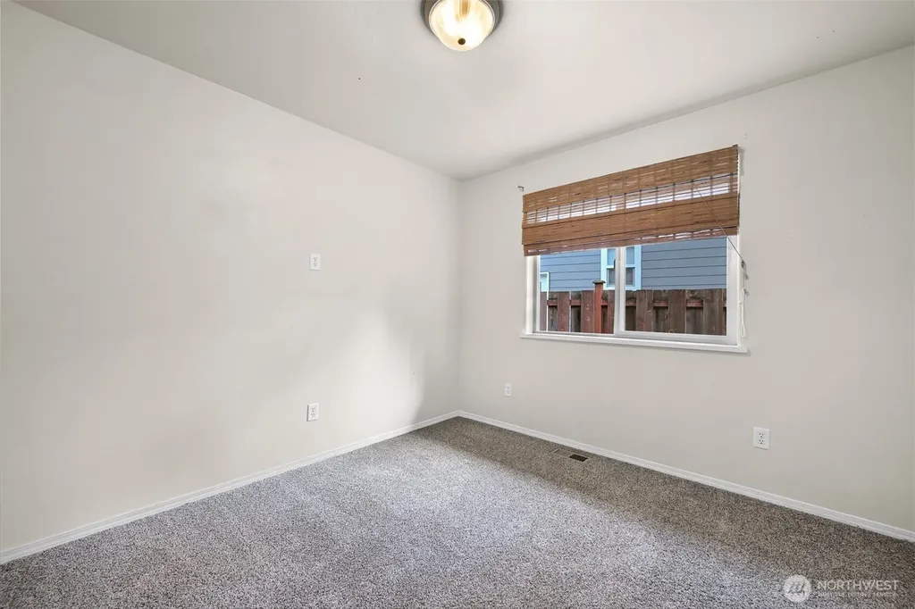 4390 Lateener Lane Blaine WA 98230