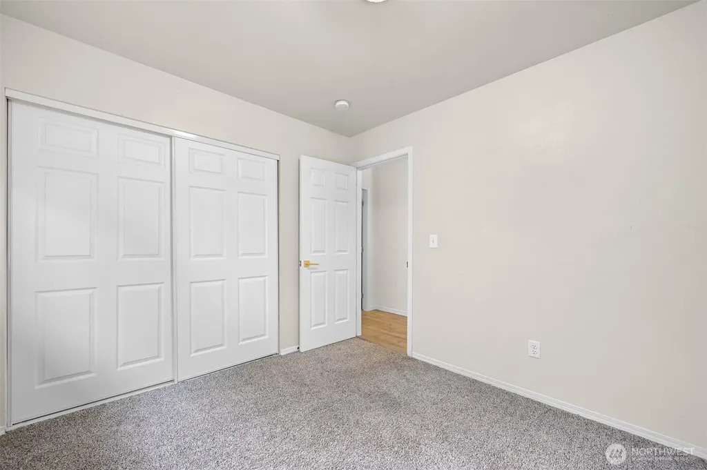 4390 Lateener Lane Blaine WA 98230