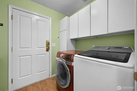 4390 Lateener Lane Blaine WA 98230