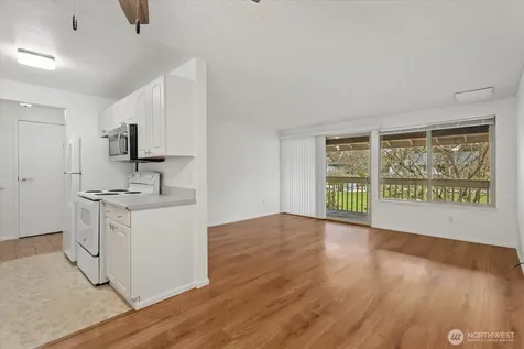 14130 SE 17 Place Bellevue WA 98007