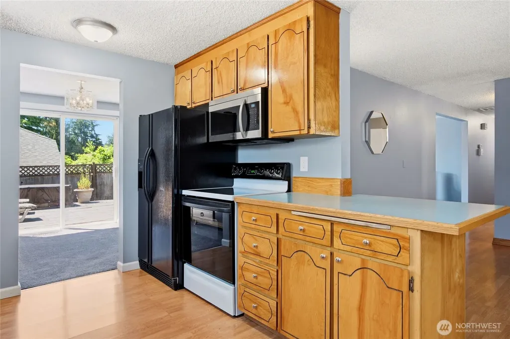 3020 206th Place SW Lynnwood WA 98036