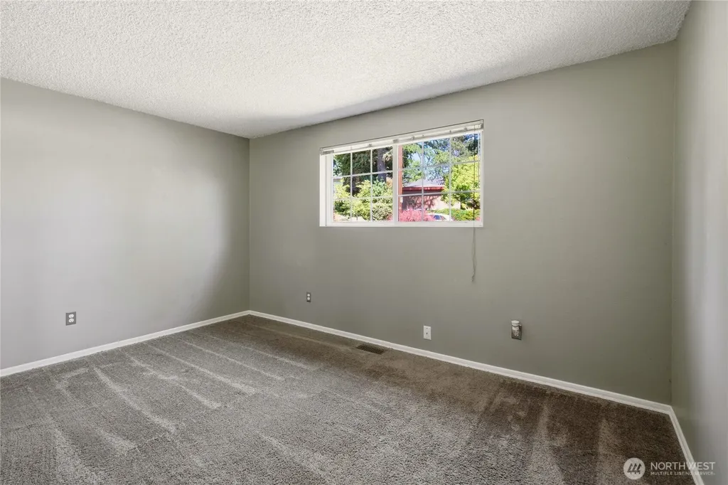 3020 206th Place SW Lynnwood WA 98036