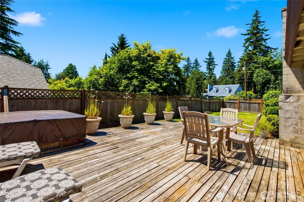 3020 206th Place SW Lynnwood WA 98036