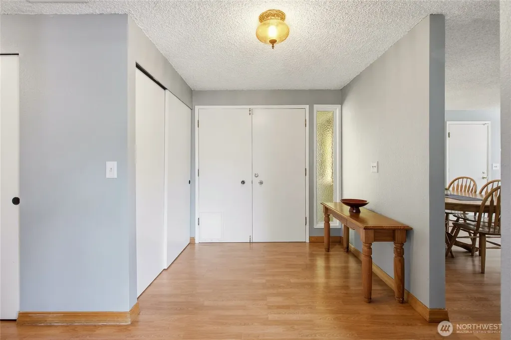 3020 206th Place SW Lynnwood WA 98036