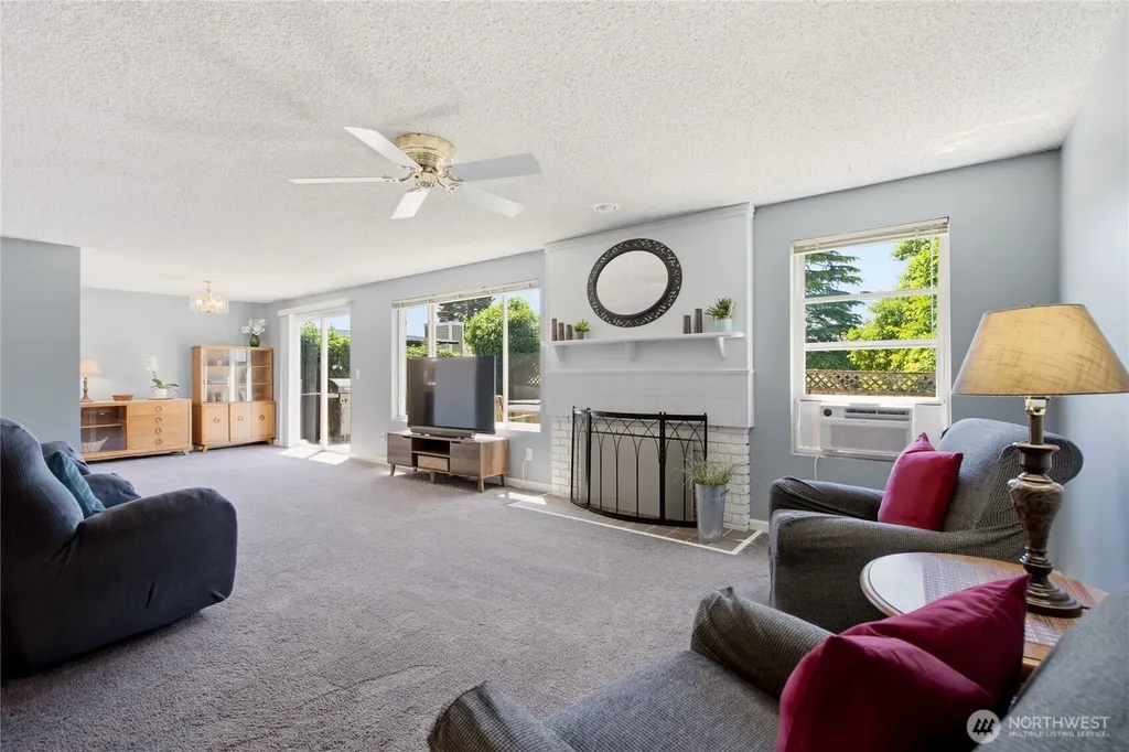 3020 206th Place SW Lynnwood WA 98036